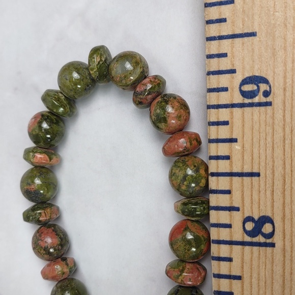 Artisan Crafted Unakite Necklace - Picture 4 of 6